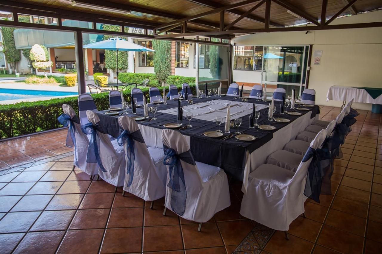 Hotel & Suites Villa Del Sol Morelia Zewnętrze zdjęcie