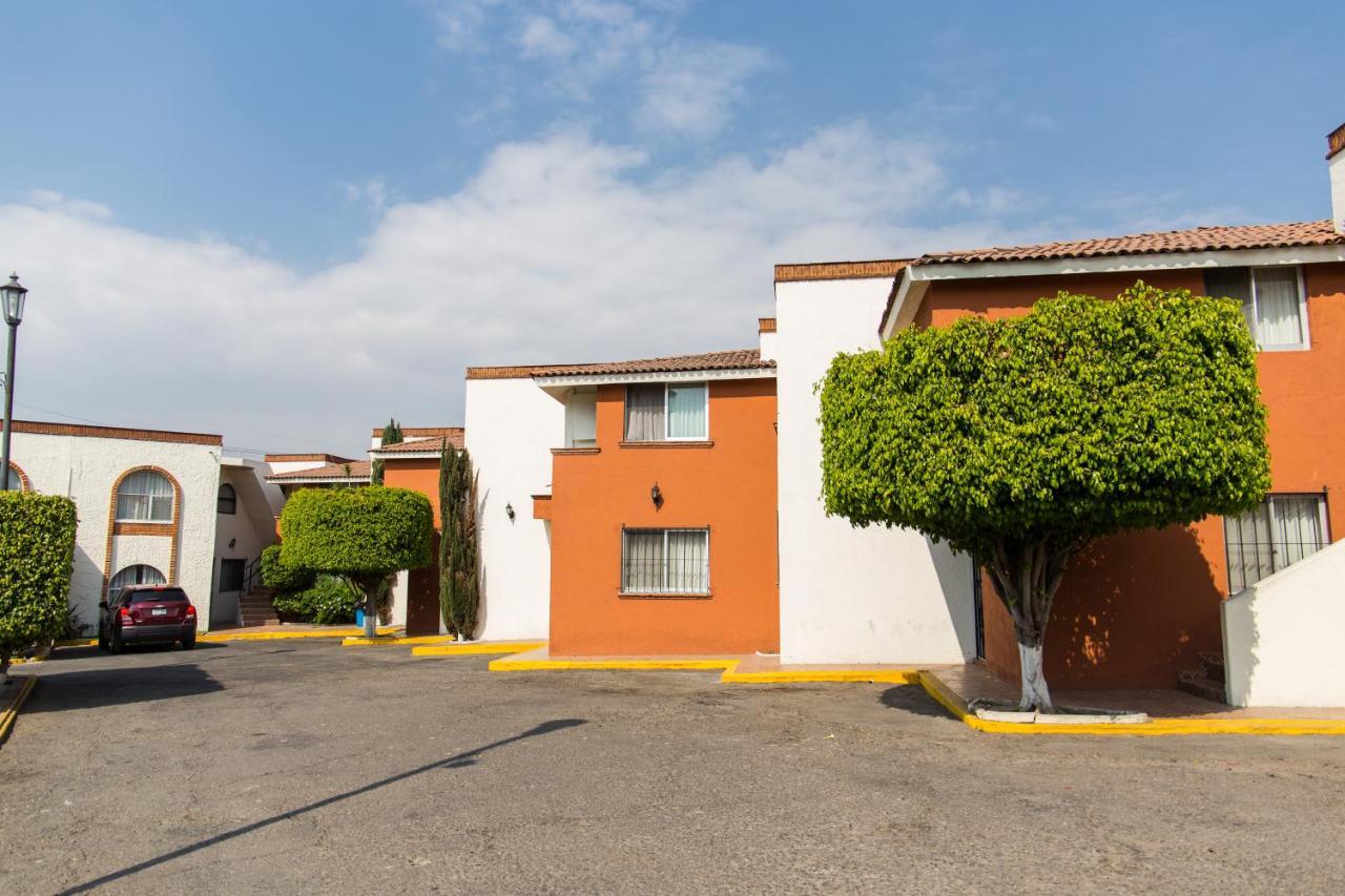 Hotel & Suites Villa Del Sol Morelia Zewnętrze zdjęcie