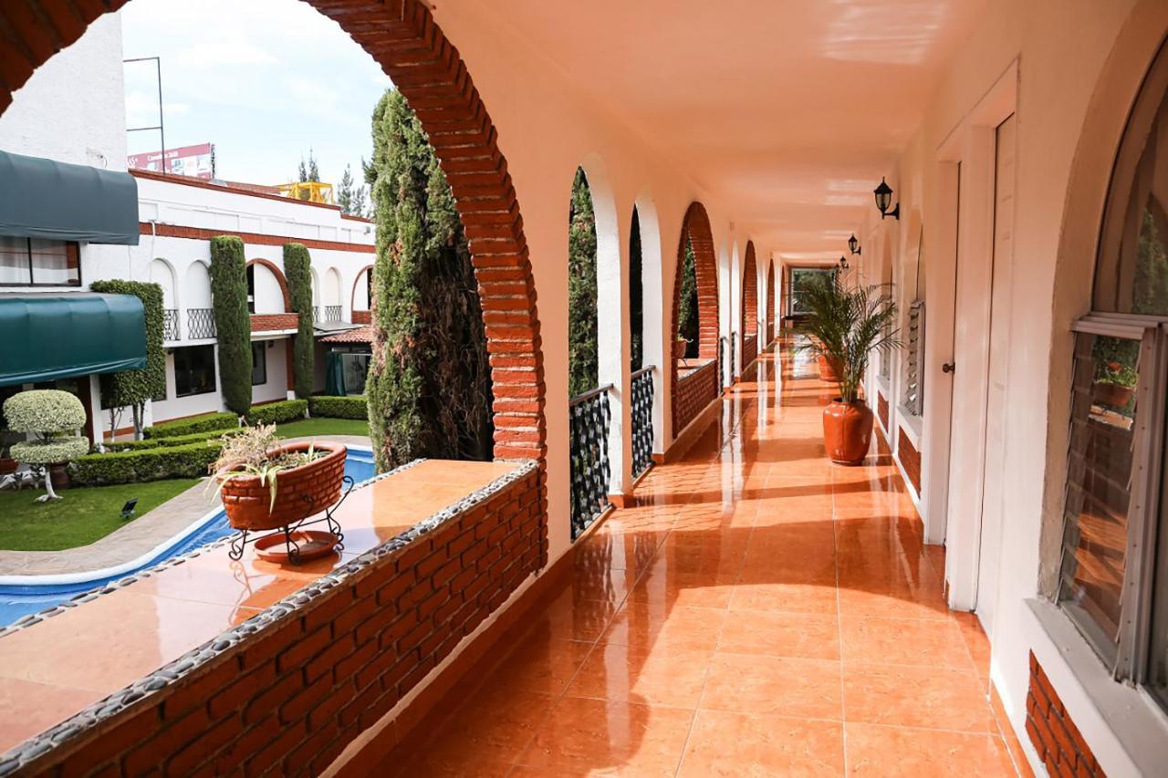 Hotel & Suites Villa Del Sol Morelia Zewnętrze zdjęcie