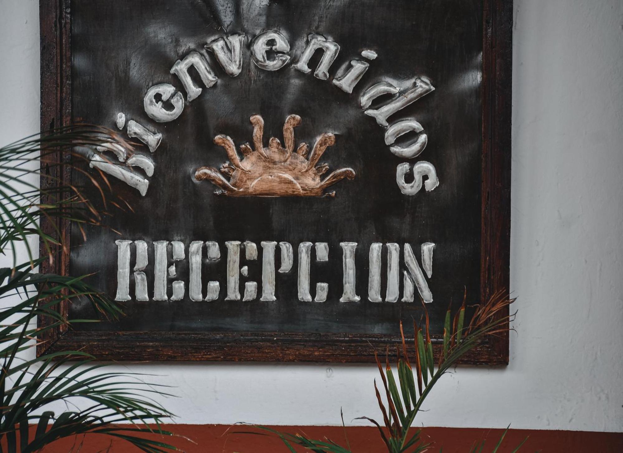 Hotel & Suites Villa Del Sol Morelia Zewnętrze zdjęcie