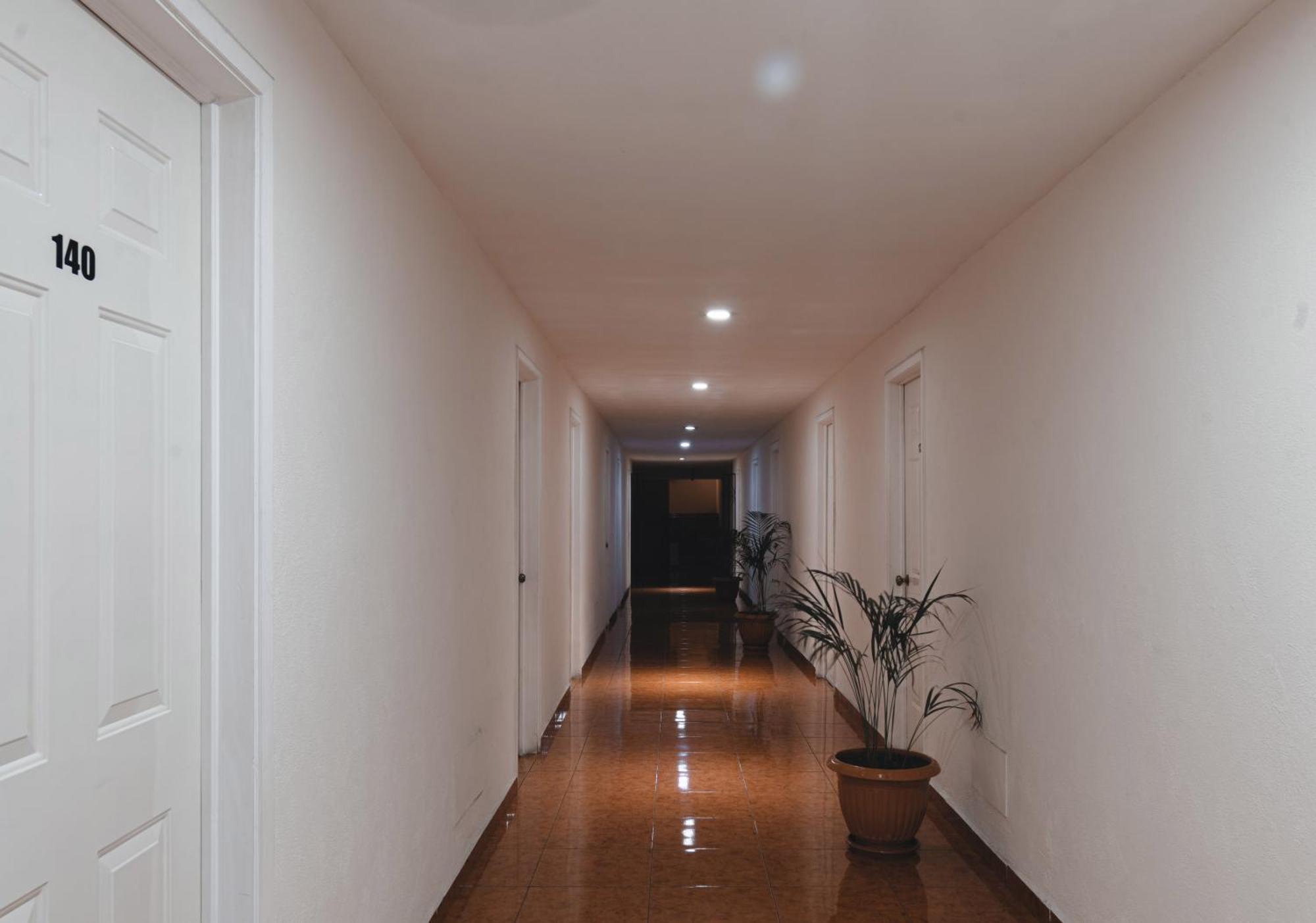 Hotel & Suites Villa Del Sol Morelia Zewnętrze zdjęcie